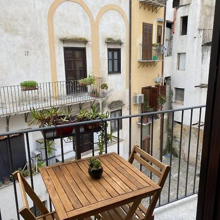 Апартаменты La Barbera'S Apatments Old Town Pa Палермо Экстерьер фото